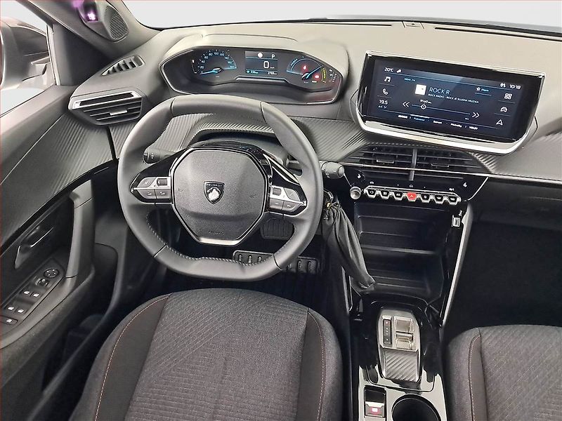 Peugeot 2008 (2026) 54 kWh, SoH 99% - fotka 7 z 20