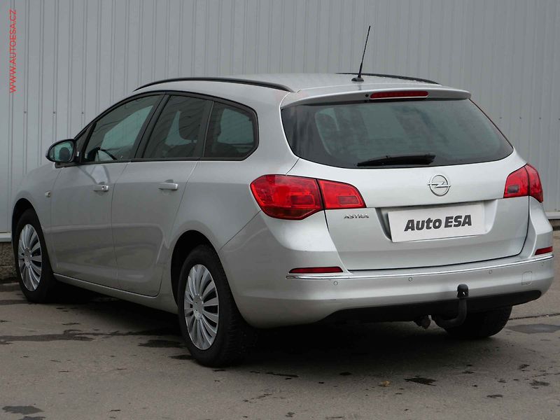 Opel Astra (2014) 1.4 T, AC, TZ, bixen - fotka 6 z 18