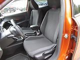 Peugeot 2008 (2022) 1.2PT, ČR, LED, park.čidla - náhled 9