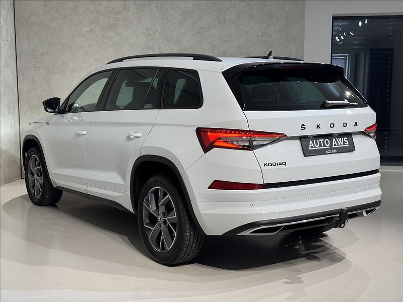 Škoda Kodiaq 2,0 TDi  DSG Sportline Virtual - fotka 10 z 50