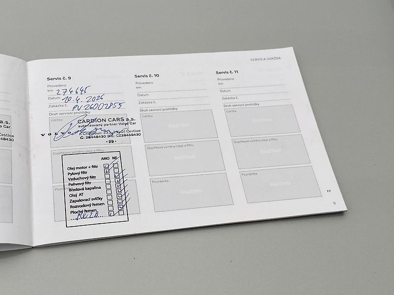 Volvo XC90 B5 AWD INSCRIPTION REZERVACE - fotka 54 z 54