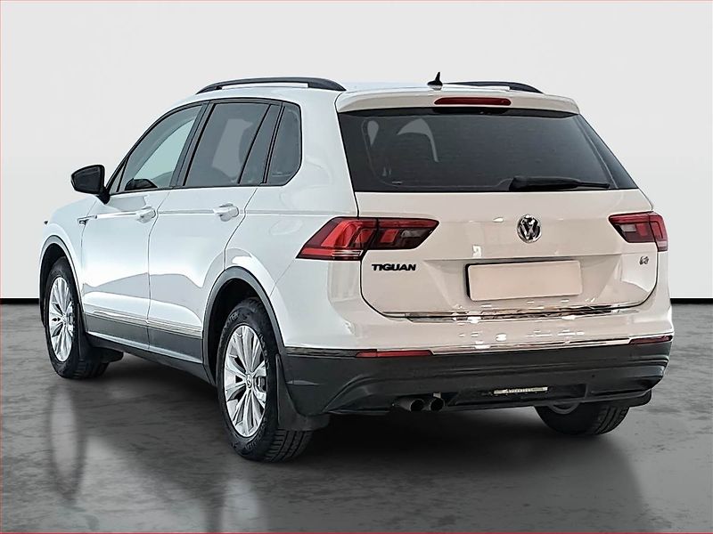 Volkswagen Tiguan (2017) 1.4 TSI, Park. senzory - fotka 4 z 18