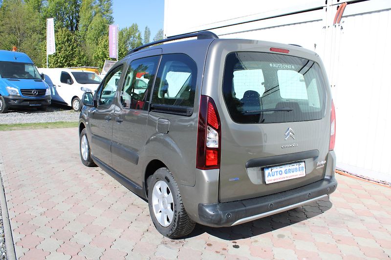 Citroën Berlingo 1,6 HDI Multispace Automat - fotka 5 z 21