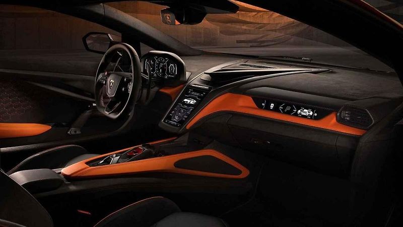 Lamborghini Revuelto