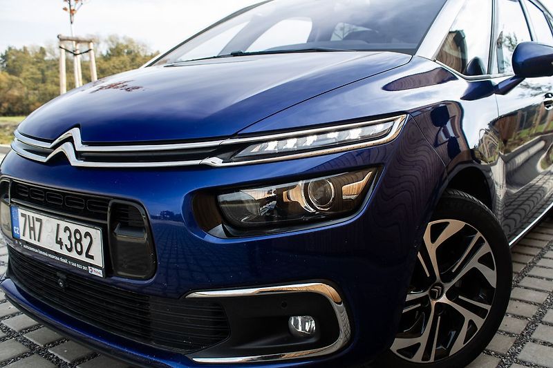 Citroën Grand C4 Picasso - fotka 8 z 41