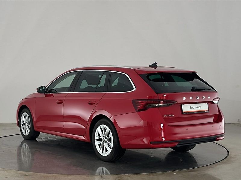 Škoda Octavia Top Selection DSG - fotka 15 z 29