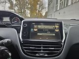 Peugeot 2008 (2016) 1.2i TAŽNÉ  - náhled 17