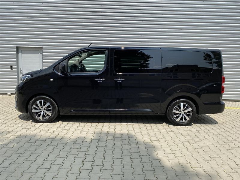 Toyota ProAce 2,0   Long, 130kW Automat - fotka 3 z 28