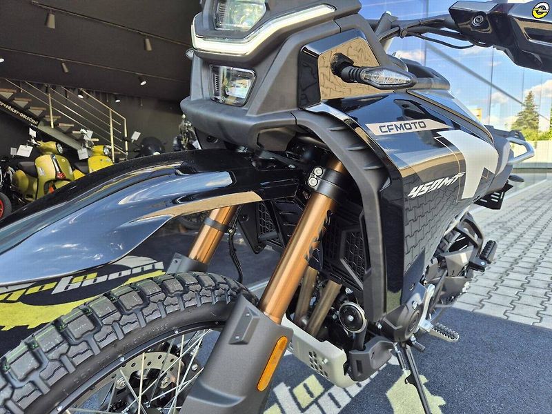 CFMOTO 450 MT-RX (2026) - fotka 51 z 77