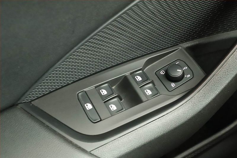 Škoda Octavia (2022) Style Plus 2.0 TDI, ČR,1.maj - fotka 15 z 15