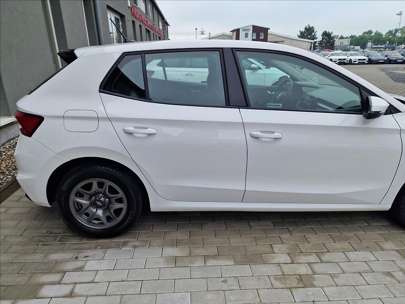 Škoda Fabia 1.0TSI Ambition,ČR,1.Majitel - fotka 43 z 50