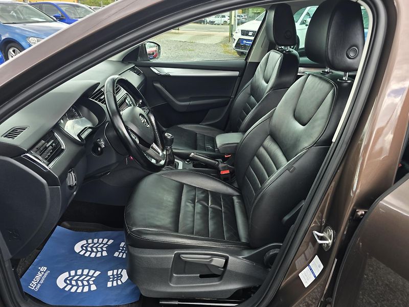 Škoda Octavia 1.4TSI NAVI XENON KŮŽE 1Majite - fotka 11 z 26