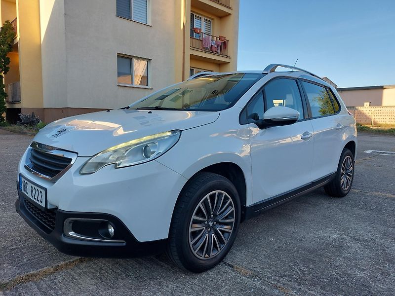 Peugeot 2008 (2015) 1,6VTi 88kw ČR 1.maj. - fotka 3 z 17