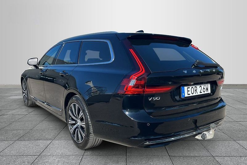 Volvo V90 Recharge T6 AWD Kamera Tažné - fotka 4 z 13
