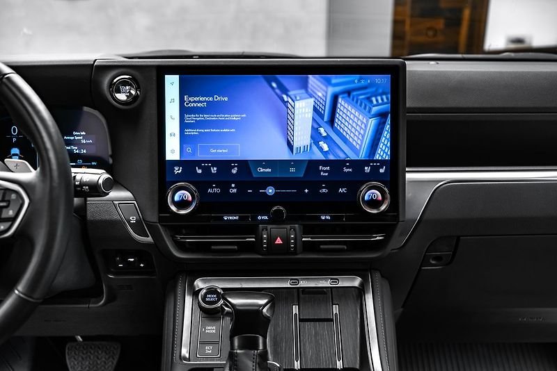 Lexus Ostatní Premium+ - fotka 16 z 25