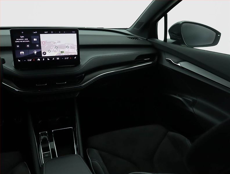 Škoda Enyaq (2021) Sportline 60 (62 kWh), SoH 90% - fotka 8 z 19