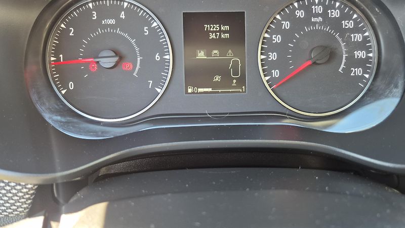 Dacia Sandero (2022) Comfort TCE 100 LPG - fotka 23 z 25