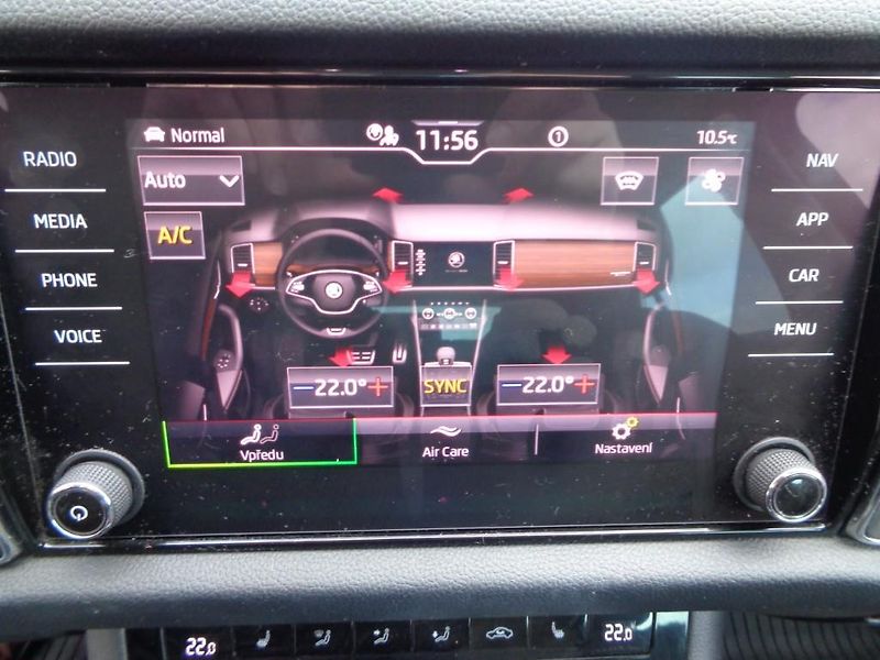 Škoda Kodiaq 2.0 TDI DSG 4x4 SCOUT - fotka 21 z 30