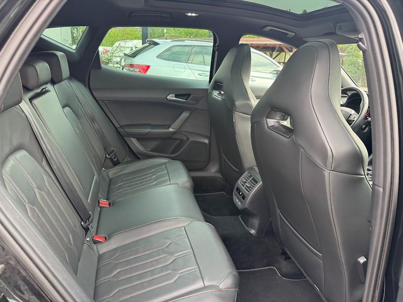 Cupra Formentor (2021) VZ e-Hybrid 180kW - fotka 26 z 31