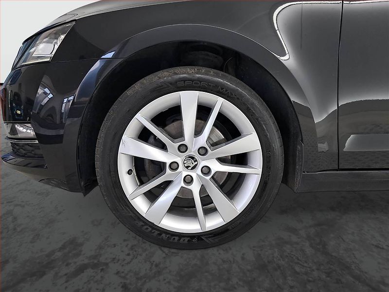 Škoda Octavia (2019) Style 2.0 TDI, Kůže, Navi - fotka 15 z 18