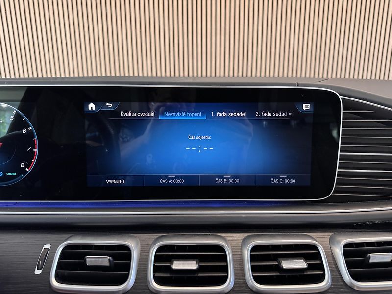 Mercedes-Benz GLE 53 AMG Nez.Top Tažné Masáž HUD - fotka 43 z 45