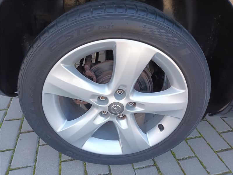 Opel Astra 1,6 i,85KW,KLIMA,PARKING - fotka 27 z 42