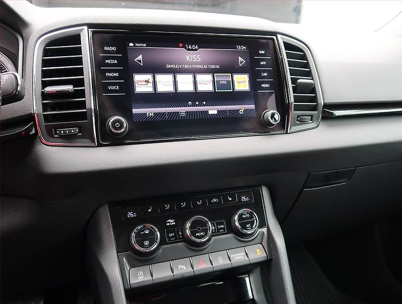 Škoda Karoq (2017) Style 1.5 TSI, Automat - fotka 12 z 21