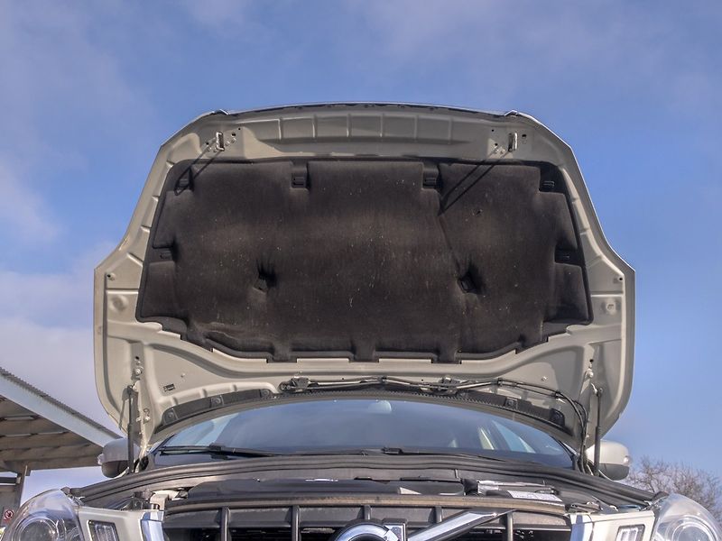 Volvo XC60 (2011) ČR 2.0D 120KW – TAŽNÝ - fotka 43 z 54