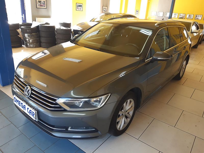 Volkswagen Passat 2.0 TDI COMBI NAVI TEMPOMAT - fotka 3 z 21