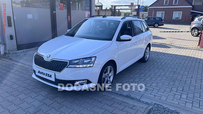 Škoda Fabia (2019) 1.0TSI, AC, tažné - fotka 1 z 4