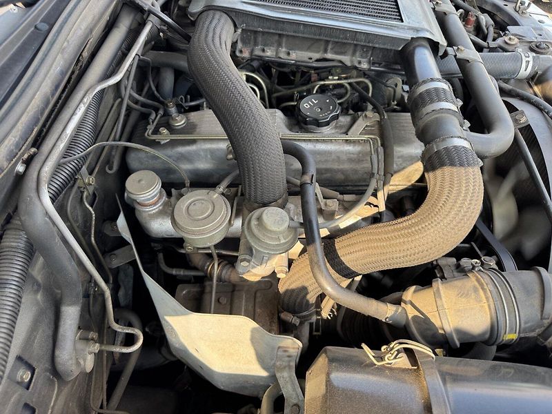 Mitsubishi Pajero Sport (2002) 2.5 TD, nájezd 81tisíc KM!!! - fotka 26 z 29