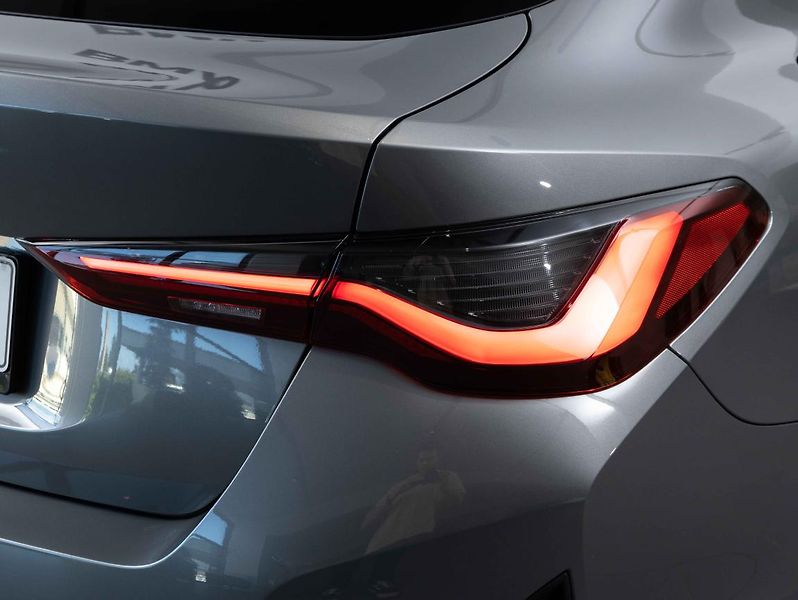 BMW i4 eDrive40 Gran Coupé - fotka 10 z 21