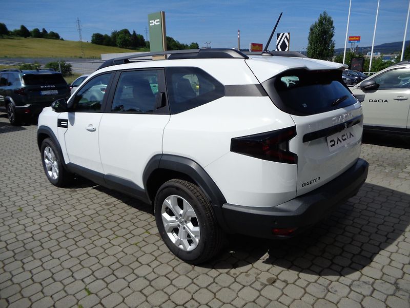 Dacia Bigster (2026) essential mild hybrid 140    - fotka 4 z 19