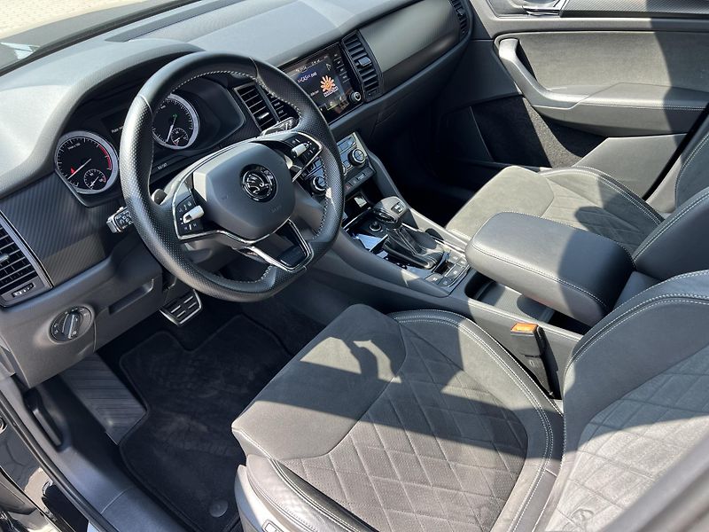 Škoda Kodiaq 2.0 TSi Sportline DSG 4x4  - fotka 9 z 22