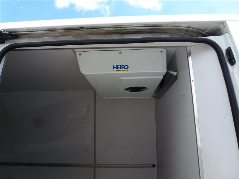 Citroën Jumper 2,0 BlueHDi 130 Plus 33 L3H2 - fotka 26 z 51
