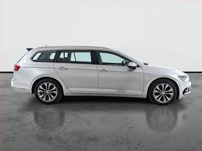 Volkswagen Passat (2015) Comfortline 1.6 TDI, Tempomat - fotka 6 z 17