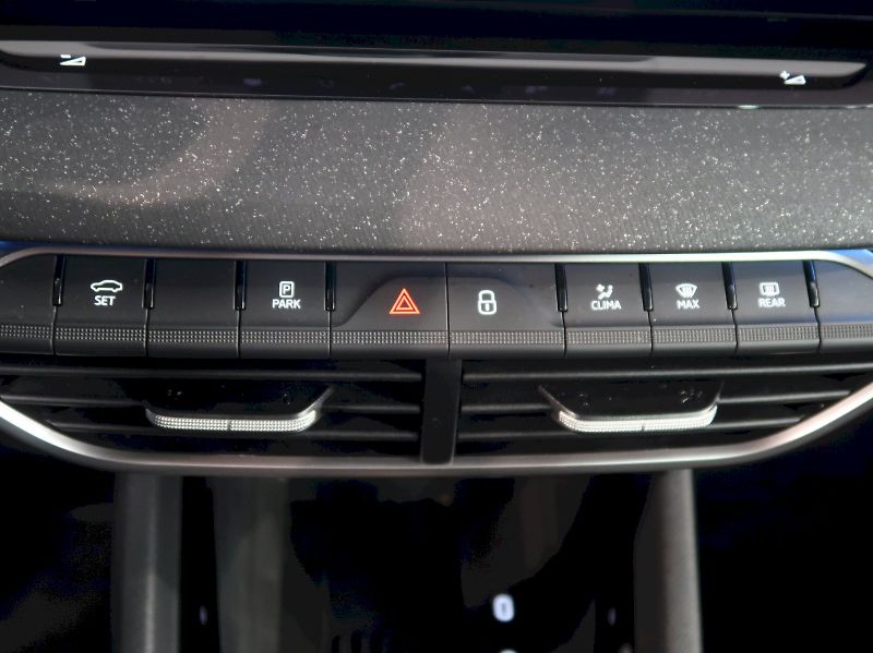 Škoda Octavia (2025) TOP SELECTION 2.0TDI 110KW DSG - fotka 33 z 42