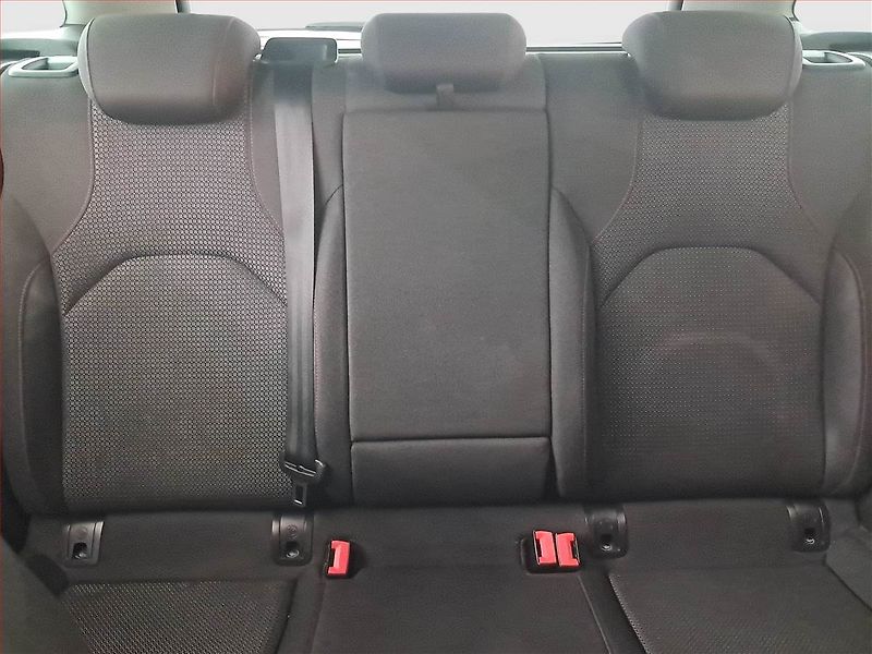 Seat Leon (2016) 2.0 TDI FR, Kůže, Navi - fotka 10 z 21