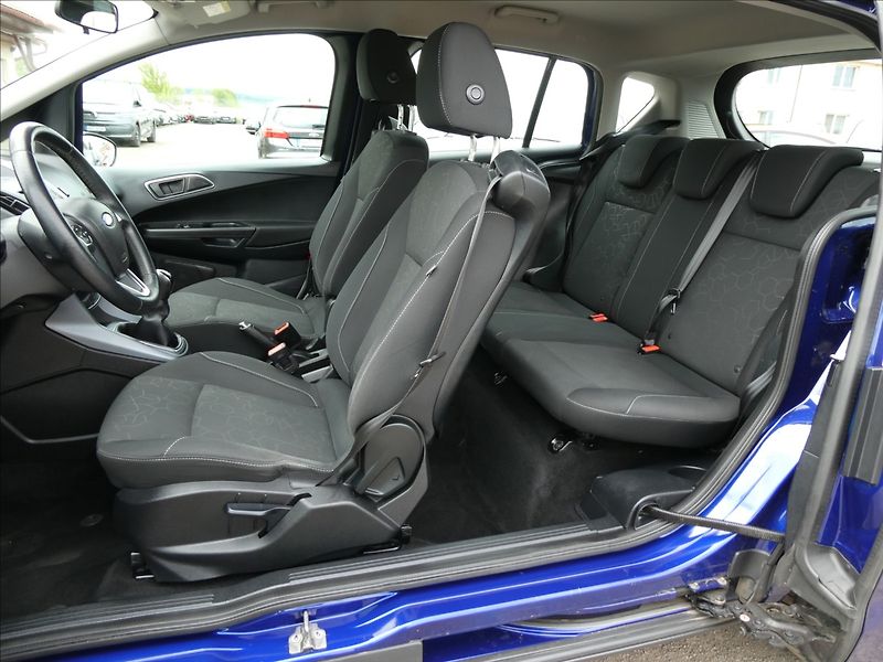 Ford B-MAX 1,0 EcoBoost 74kW,2xkola,servi - fotka 17 z 47