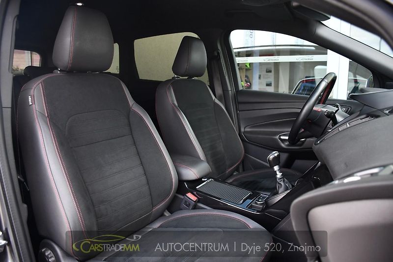 Ford Kuga 1.5TDCi ST-Line  - fotka 17 z 51