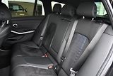 BMW Řada 3 320D xDrive M-SPORT ČR 1.M - náhled 20