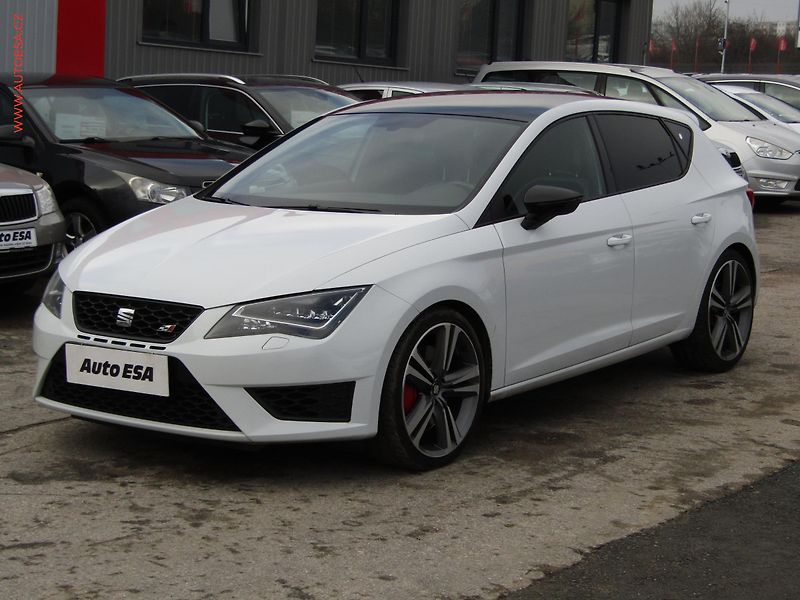 Seat Leon (2015) 2.0 TSi, ČR, Cupra, DSG, LED - fotka 3 z 19