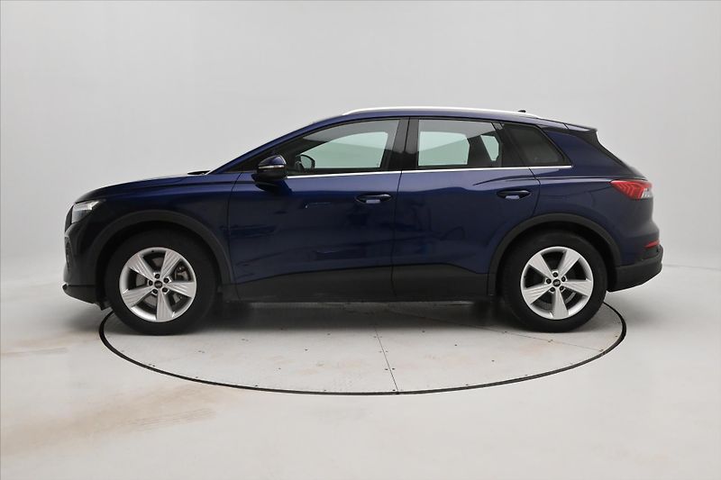 Audi Q4 40 e-tron 150kW 82kWh SOH 92% - fotka 8 z 30