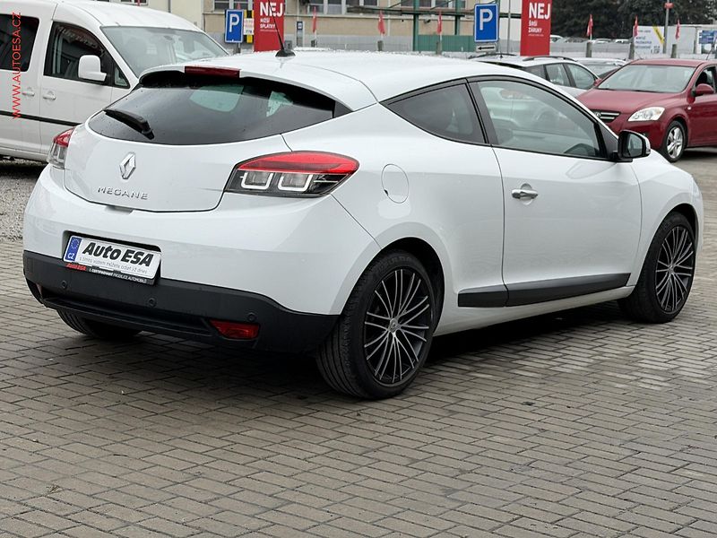 Renault Mégane (2010) 1.4TCe, Navi, +ALU - fotka 4 z 20
