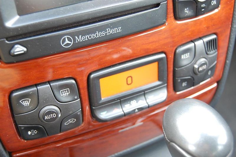 Mercedes-Benz Třídy S (1999) S 320 CDi, 137tis km! - fotka 41 z 45
