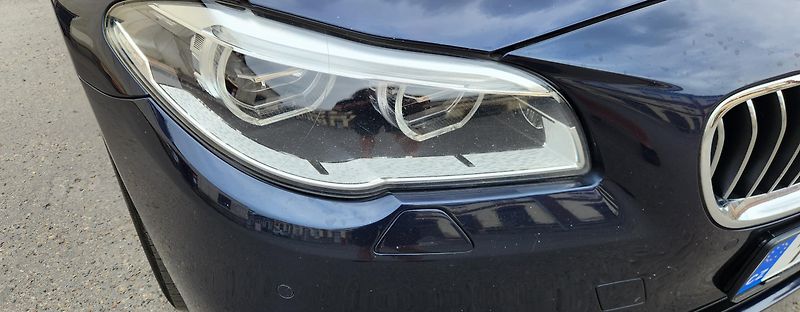 BMW Řada 5 (2015) 530XD*LED*PLNÝ*SERVIS*COMBI* - fotka 30 z 50