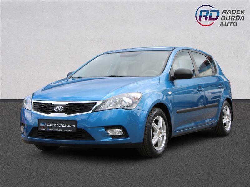 Kia Ceed 1,4 i  ČR,1.MAJITEL,SERVIS - fotka 1 z 28