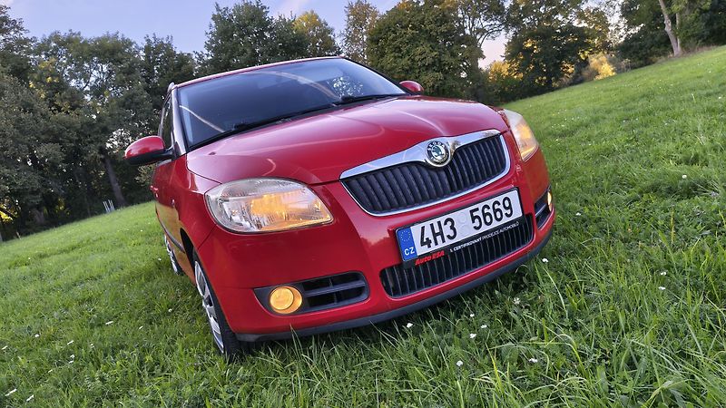 Škoda Fabia (2009) 1.2 HTP LPG - fotka 6 z 21