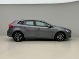 Volvo V40 D2 MOMENTUM MAN - náhled 9