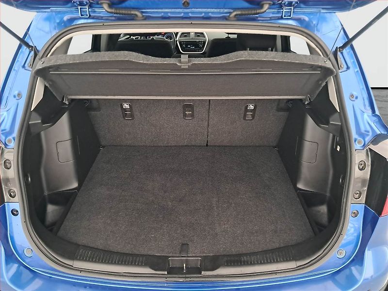 Suzuki SX4 S-Cross (2016) 1.6 VVT AllGrip, 4X4 - fotka 14 z 18